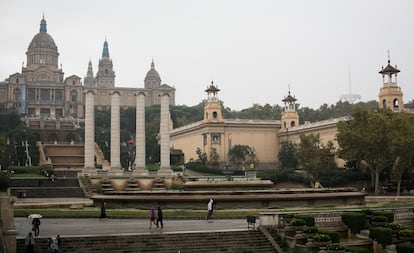 La fuente de Montjuïc con el MNAC de fondo.