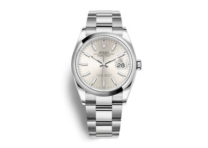 Creado en 1945, el Datejust de Rolex fue el primer reloj de pulsera cronmetro, automtico y hermtico en indicar la fecha en una ventana insertada en la esfera situada en la posicin de las 3 h, de ah su nombre. Todo un clsico que ha incrementado su valor un 60 % en los ltimos 12 a?os.