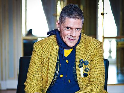 El diseñador Judy Blame firma una interpretación del bolso 69.
