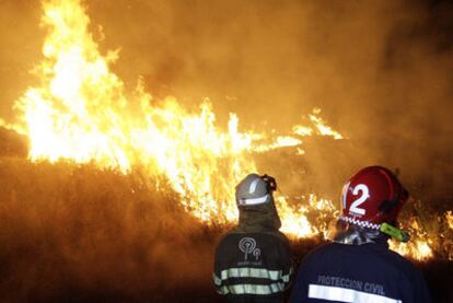 Forest fire in Fornelos (Pontevedra), in 2010, in which two firefighters were killed.