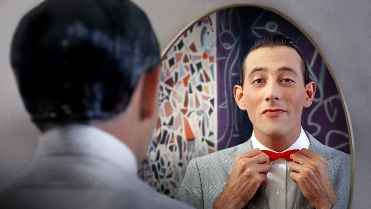 De protagonizar la primera película de Tim Burton a ser cancelado por masturbarse en un cine porno