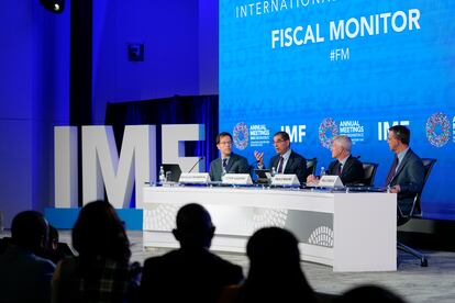 Vitor Gaspar durante la presentación del informe fiscal del FMI.