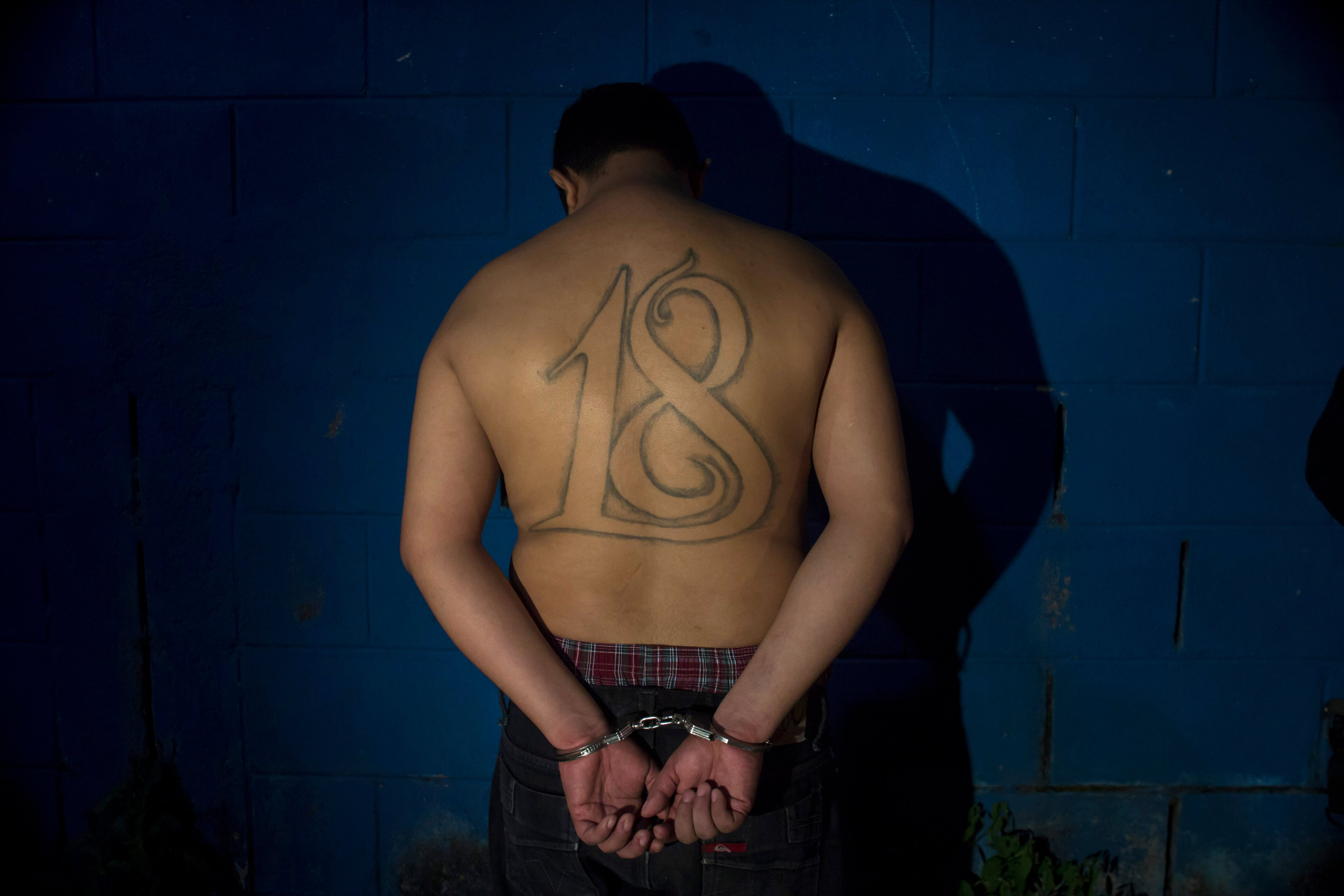 El Salvador condena a exministros y exalcalde a largas penas por pactar fraude electoral con pandillas en 2014