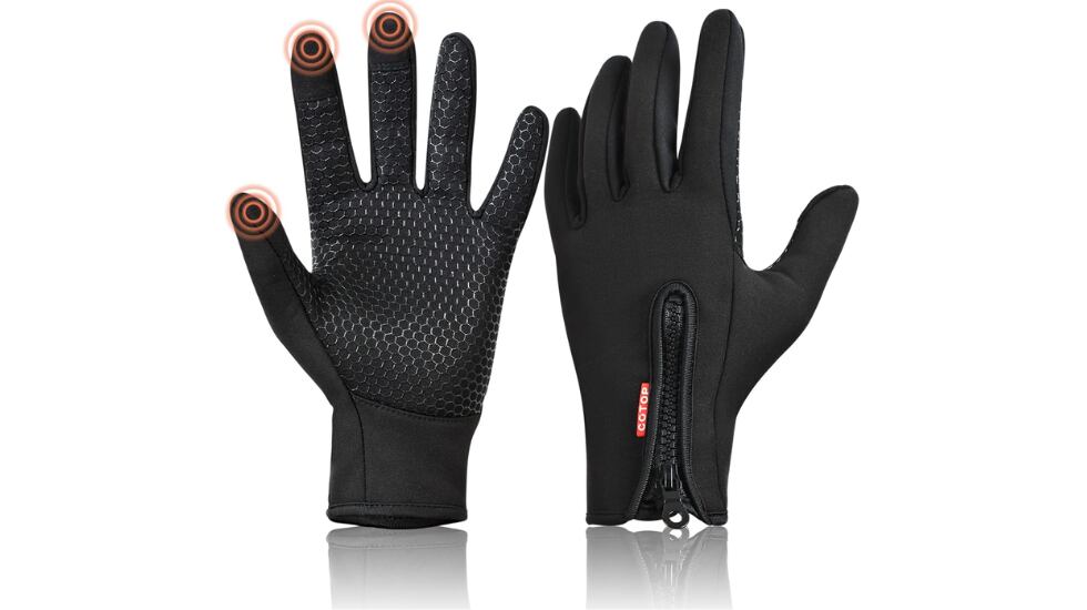 Estos guantes de invierno son resistentes al agua.