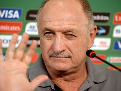 Scolari, en una rueda de prensa en junio.   