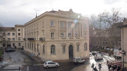 GRAF058. VITORIA (ÁLAVA), 11/01/2018.- Vista del Centro Memorial de las Víctimas del Terrorismo, antiguo edificio del Banco de España, que abrirá sus puertas en otoño, que hoy ha visitado el ministro del Interior, José Ignacio Zoido. EFE/ Adrián Ruiz de Hierro
