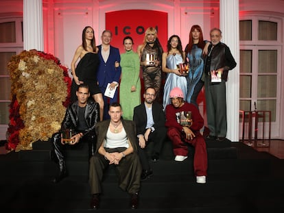 Foto de familia de los premios ICON, celebrados este 14 de noviembre en el palacio de Santa Coloma, sede del consulado italiano en Madrid.