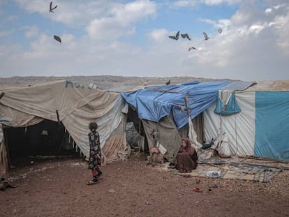 Un campamento de refugiados en el lado sirio de la frontera con Turquía, adonde han llegado huyendo de los bombardeos del régimen sobre la región de Idlib, el 22 de febrero.