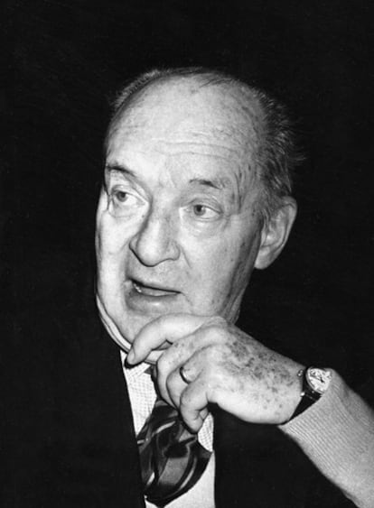 El escritor Vladímir Nabokov