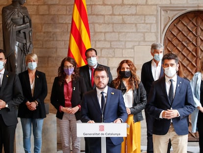 El 'president' de la Generalitat, Pere Aragonès, flanqueado por sus consejeros, en una comparecencia el pasado mes de septiembre