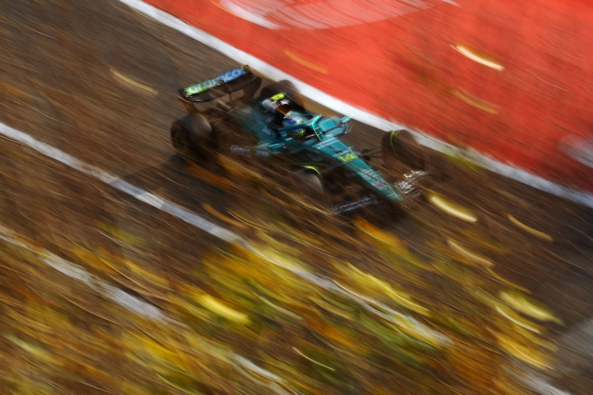 Aston Martin sigue muy verde: Alonso saldrá 14º en Bahréin