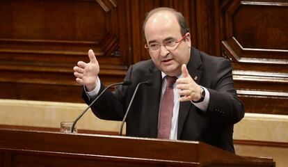 Miquel Iceta, en un momento del debate en el Parlament.