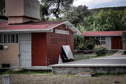 escuela secundaria "Jose Vergara" en la que estudia el joven otomí de 14 años, Juan Zamorano