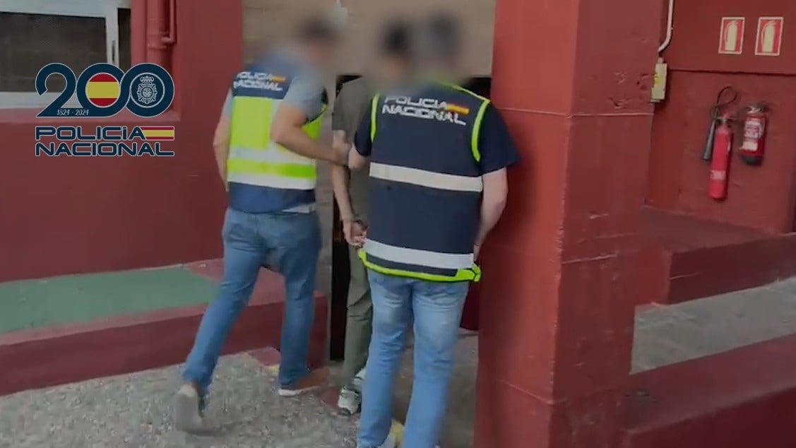 Detenido al bajar de un bus en Almería un joven acusado de asesinar a un adolescente tres días antes en Francia