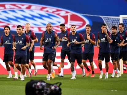 Los jugadores del PSG entrenan en el Estadio Da Luz, escenario de la final ante el Bayern.