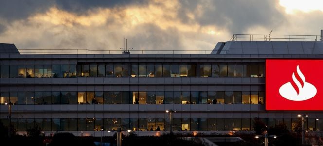 El Santander resta 3.724 millones de ingresos por la venta de su filial polaca