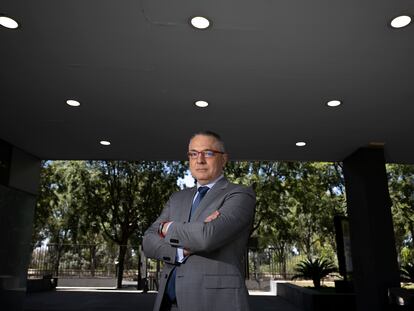 El nuevo director de la Agencia Espacial Española, Juan Carlos Cortés, el lunes pasado después de la entrevista.