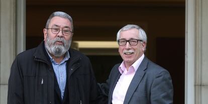 C&aacute;ndido M&eacute;ndez, l&iacute;der de UGT, y su hom&oacute;logo de CC OO, Ignacio Fern&aacute;ndez Toxo, en diciembre.