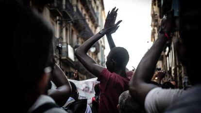 Imagen de archivo de unos manifestantes en Barcelona contra el 