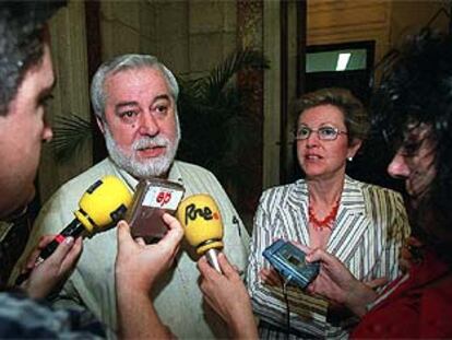 El concejal socialista Ignacio Díaz y la edil María Teresa Hernández