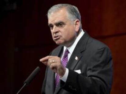 En la imagen, el secretario estadounidense de Transporte, Ray LaHood. EFE/Archivo