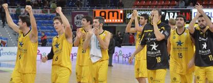 Los jugadores del Iberostar Tenerife celebran una victoria