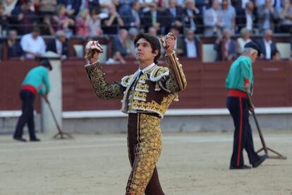Castella, con dos orejas cortadas en la última Feria de San Isidro.