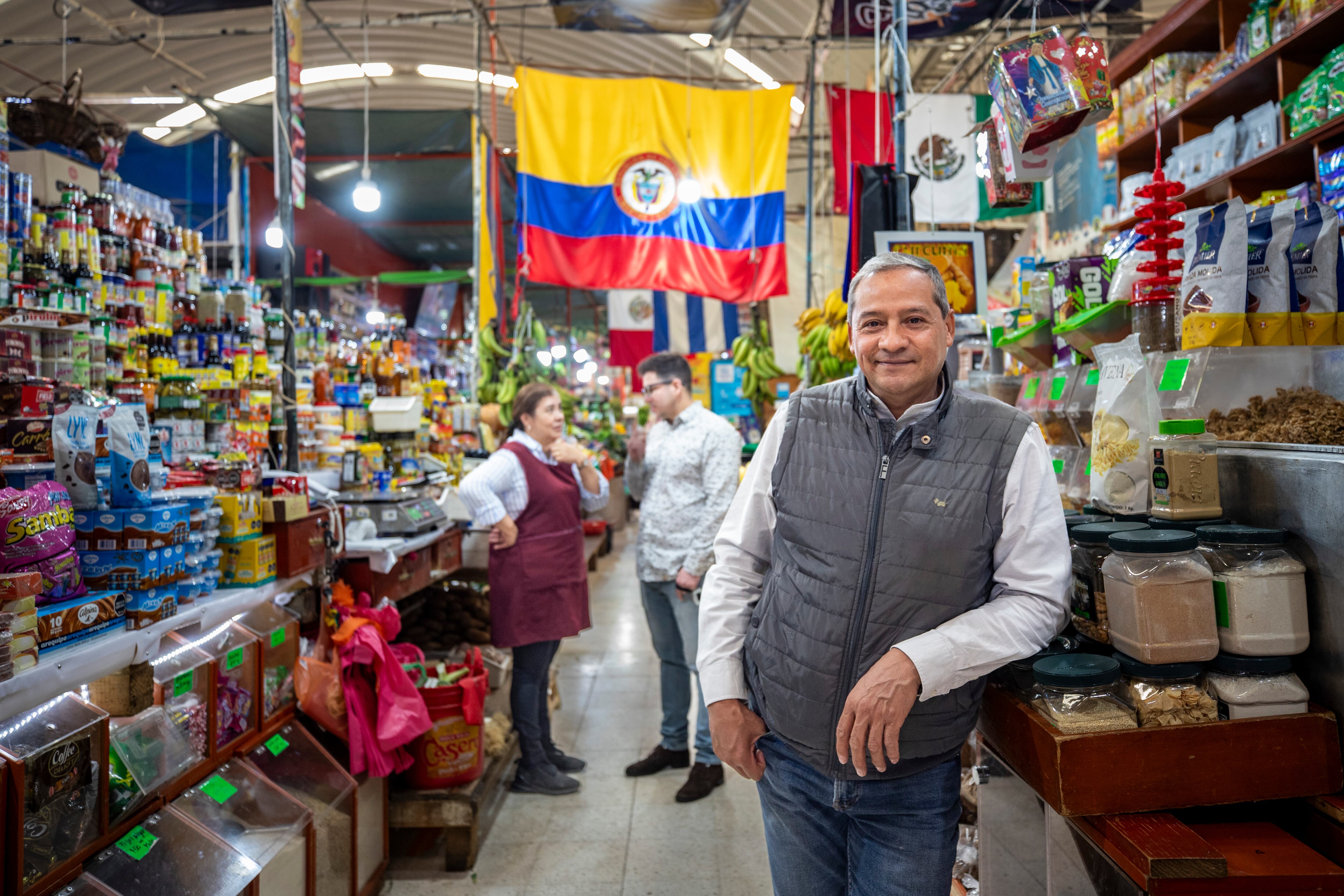 Rafael Hernández en el Mercado de Medellín.