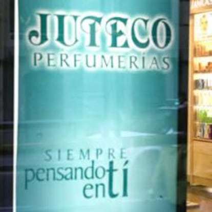 Exterior de una de las tiendas de la cadena de perfumerías Juteco