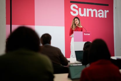 La secretaria de Organización de Movimiento Sumar, Lara Hernández, este lunes en rueda de prensa.