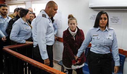 La adolescente palestina Ahed Tamimi, ante un tribunal militar israelí en diciembre de 2017.