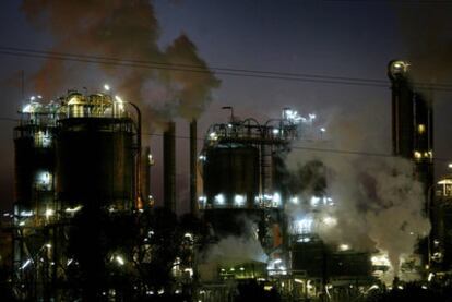 Los polígonos industriales son la mayor fuente de óxidos de azufre.