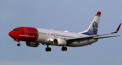 Un Boeing 737-800 de la aerolínea Norwegian Air.