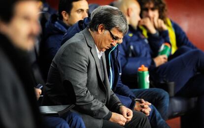 Martino, en el banquillo, en el partido contra la Real. 