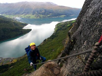 Vía ferrata, en Nordfjord.