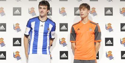 Equipaciones de la Real Sociedad para la próxima temporada, presentadas este viernes en San Sebastián.