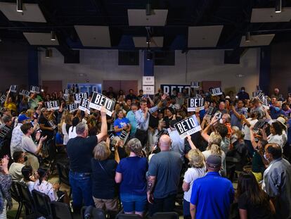 El candidato demócrata al Gobierno de Texas, Beto O'Rourke, en un mitin en Midland, el pasado 20 de julio.