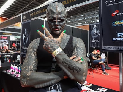El francés Anthony Loffredo, conocido por The Black Alien, en la Expo Tattooarte de México en 2011.