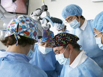 La fabricante de implantes mamarios Establishment Labs compra su distribuidora española Motiva