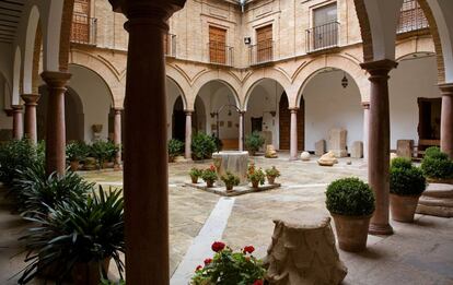 Patio interior del palacio de Nájera, en Antequera.