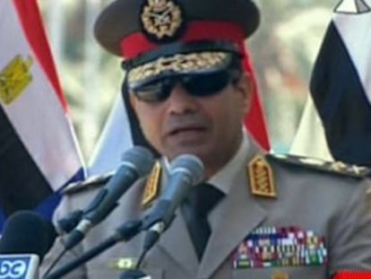  Al Sisi convoca manifestaciones a favor del Ej&eacute;rcito. 