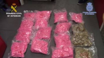 Pastillas incautadas por la Guardia Civil durante la operación.
