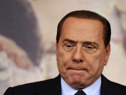 Berlusconi durante uma coletiva de imprensa em Roma.