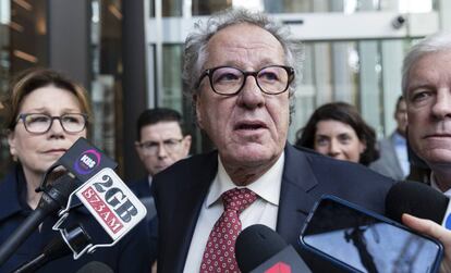 Geoffrey Rush, tras conocer la sentencia este jueves en Sidney.