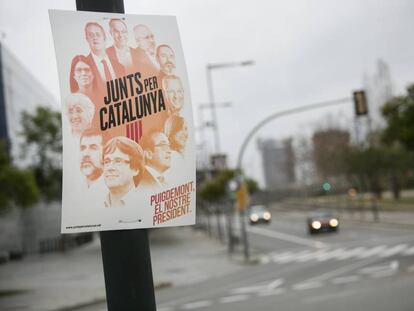 Carteles electorales de Carles Puigdemont en la zona de Bellvitge, Barcelona. 