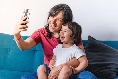 Regulación intimidad de los menores en internet