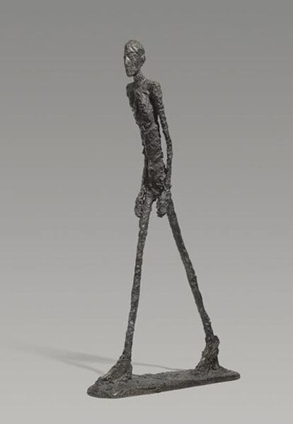 La escultura <i>L'Homme qui marche I</i> (El hombre que camina I).
