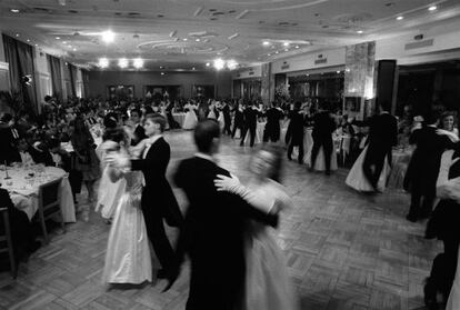 Imagen de un baile de debutantes.