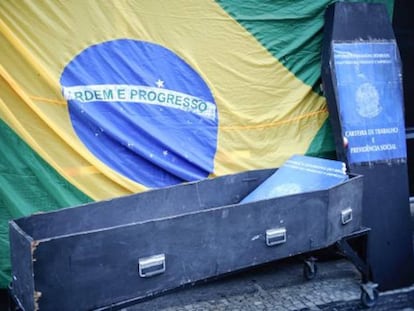 Protesto contra a terceirização no Rio de Janeiro em 2015.