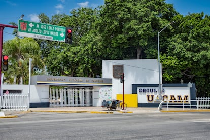 Fachada de la Universidad Autónoma de Campeche el 7 de agosto del 2025.